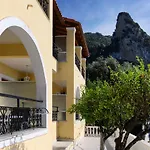 Ammos Bay Apartment *